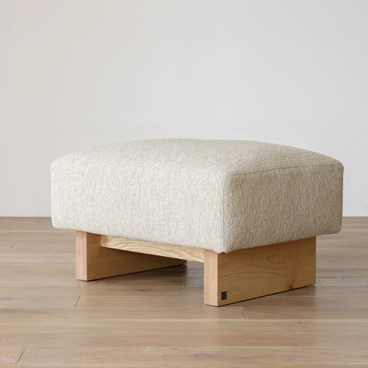 ◆アウトレット CARAMELLA Ottoman 075 oak クルニスアイボリー | A0970