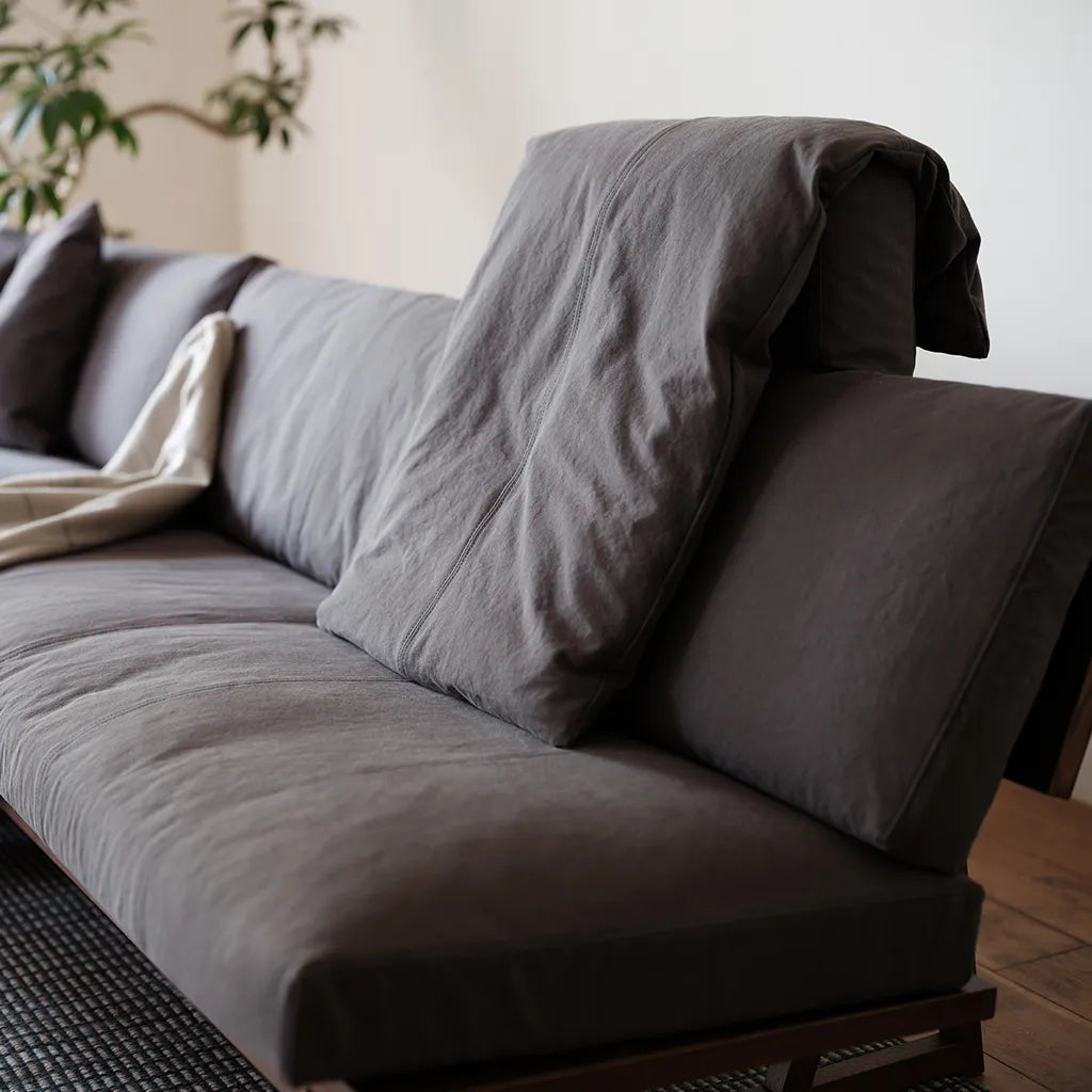 BREZZA Headrest – PIANO ISOLA