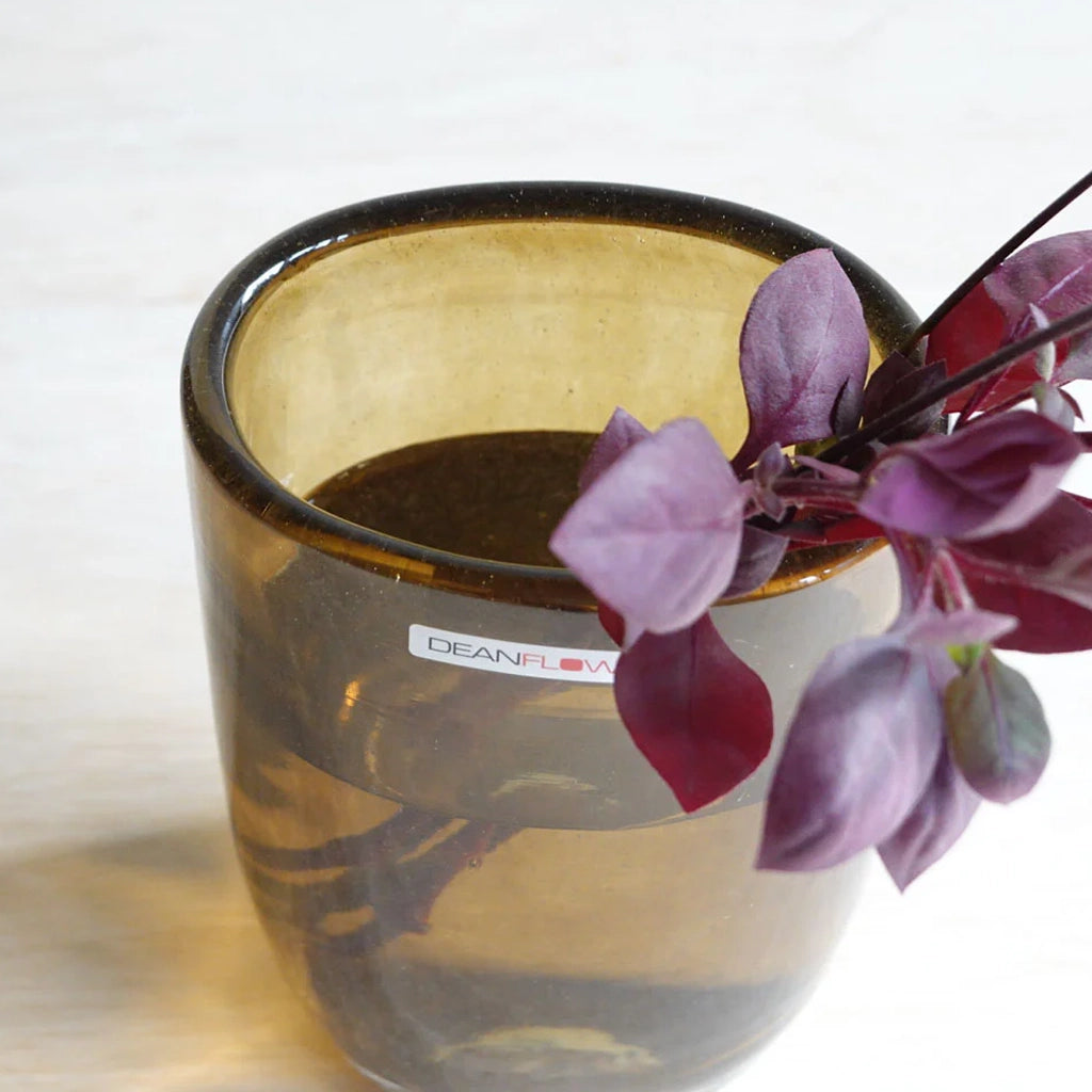 Joe W11×D6.5×H16 フラワーベース(オリーブ) |Henry Dean