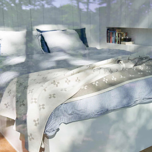 cotton blanket シャーンスンド シングル(ecru)140×180cm|KLIPPAN