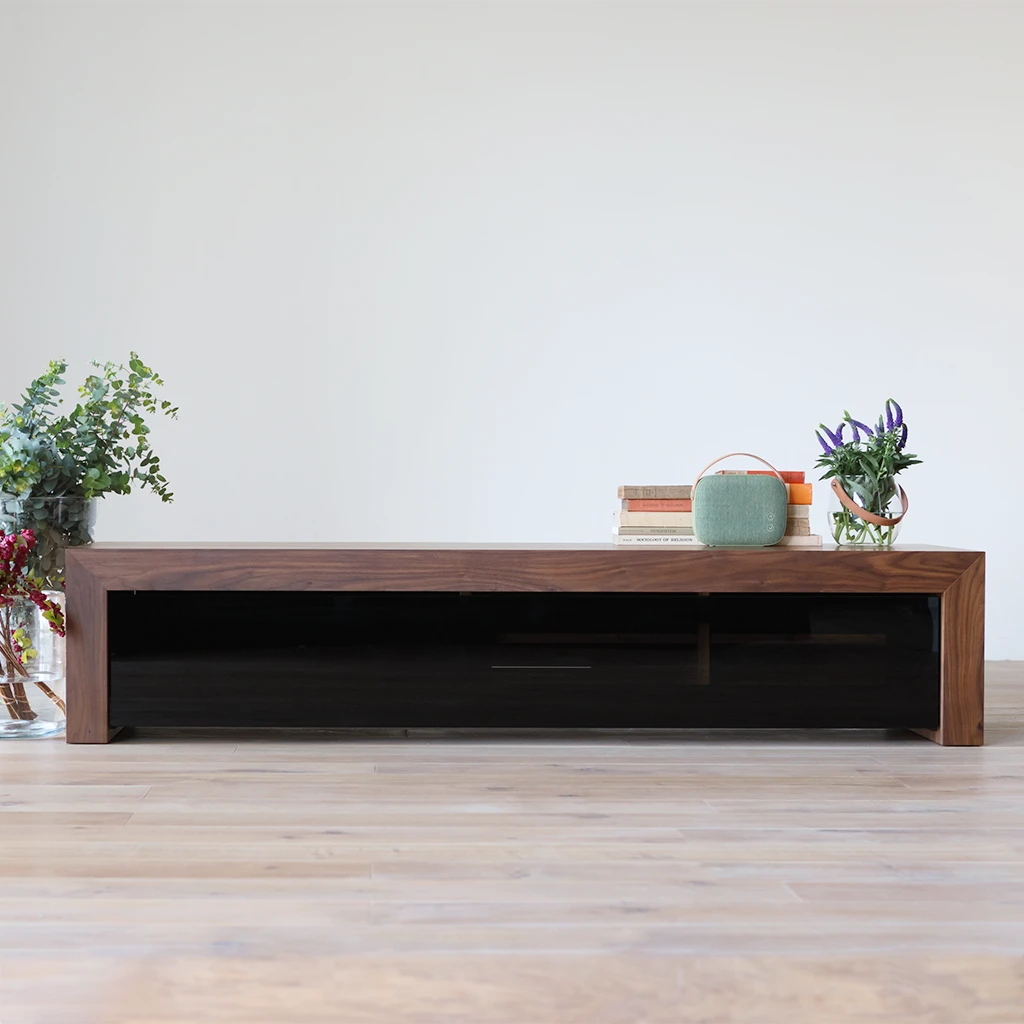 CHOCOLAT TV Board – PIANO ISOLA CHOCOLAT TV Board – PIANO ISOLA