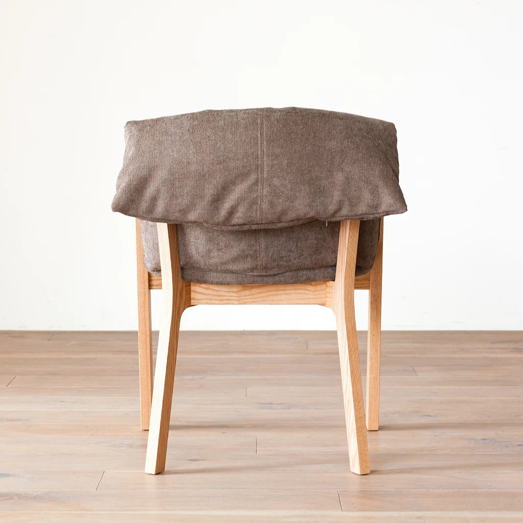 SOLIDO Arm Chair