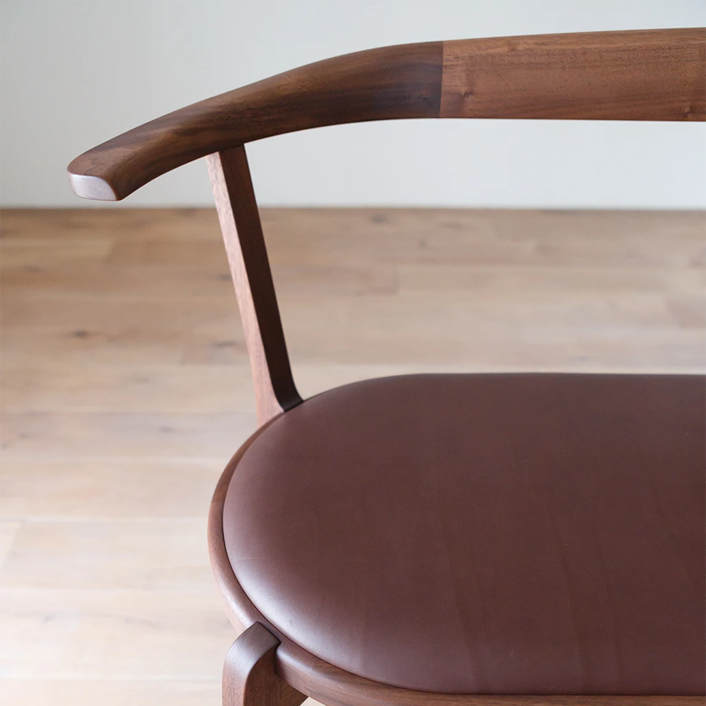 AGILE Settee – PIANO ISOLA AGILE Settee – PIANO ISOLA