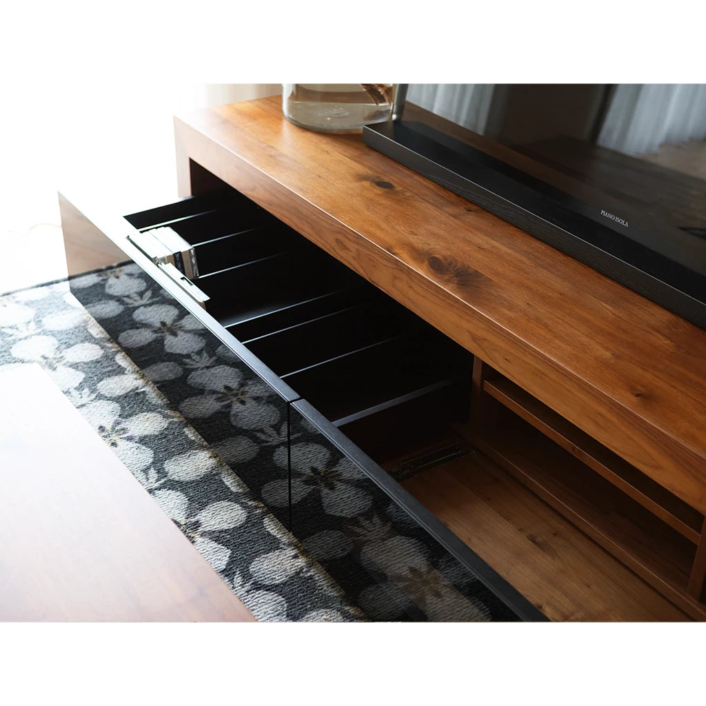 CHOCOLAT TV Board – PIANO ISOLA CHOCOLAT TV Board – PIANO ISOLA