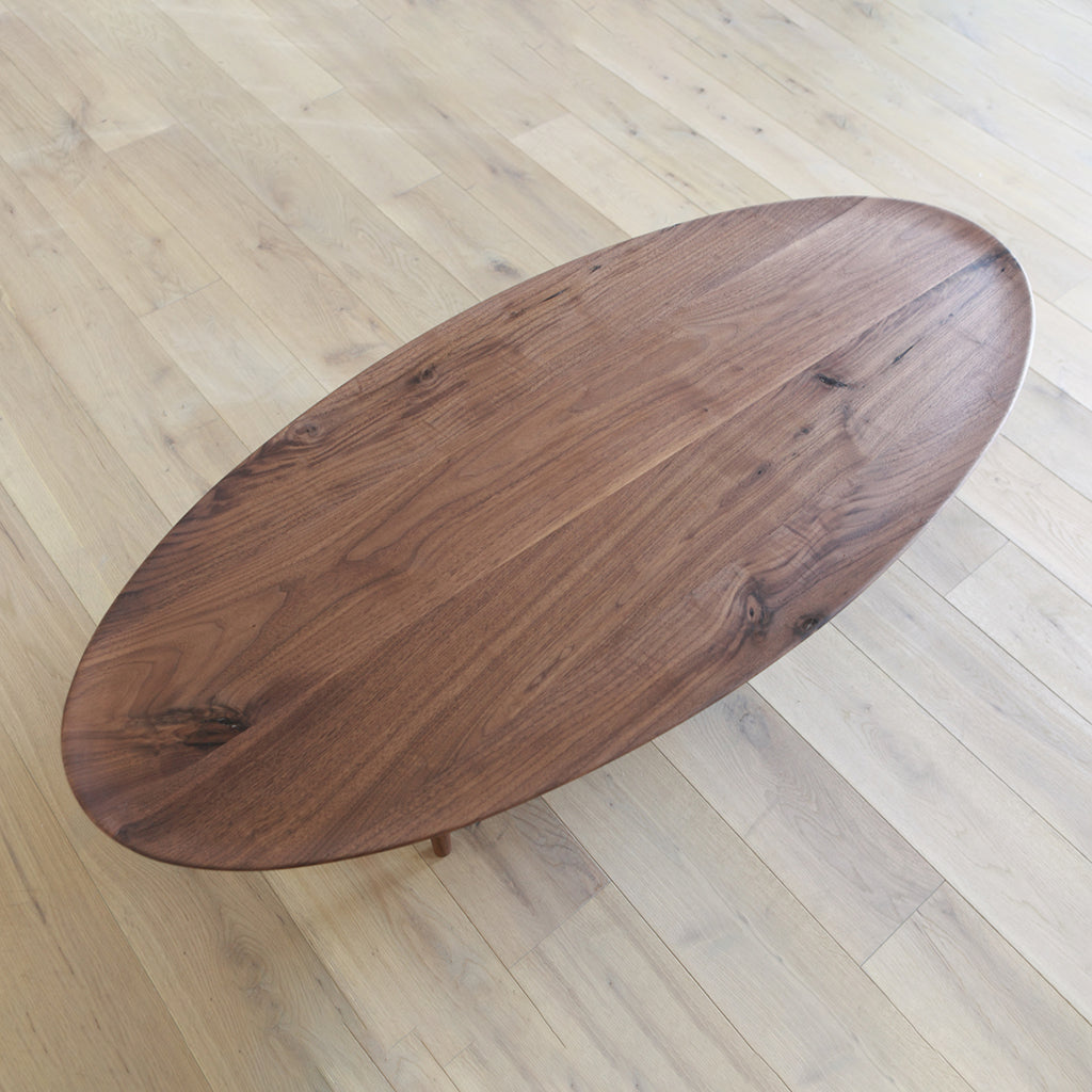 LEGARE Oval Table