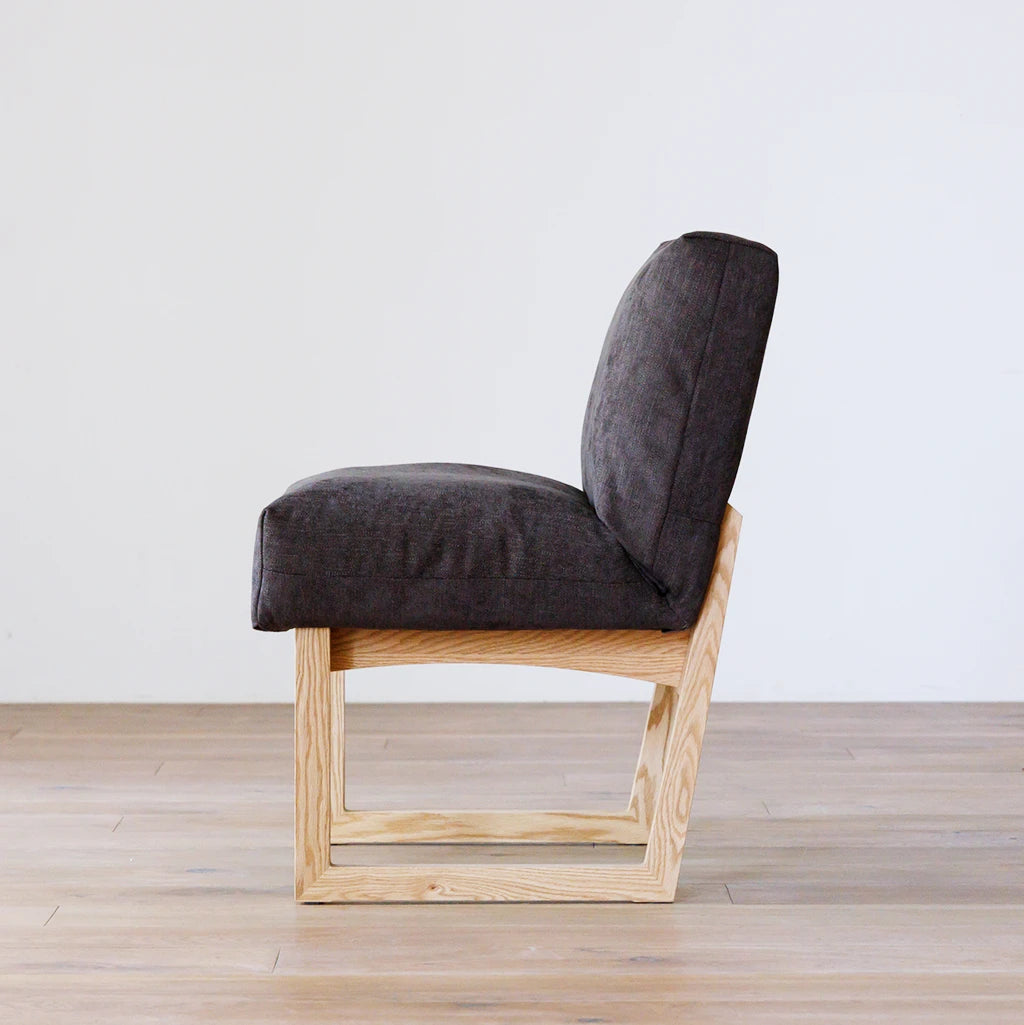 LIBERIA PLUS Side Chair – PIANO ISOLA LIBERIA PLUS Side Chair – PIANO ISOLA