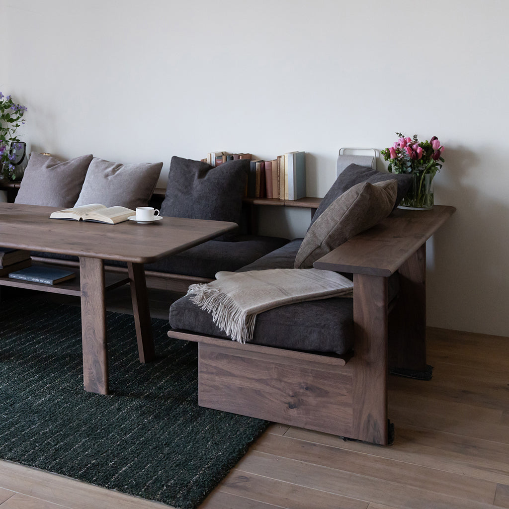 LIVELLO LD One Arm Sofa – PIANO ISOLA