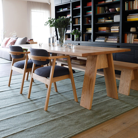 SOLIDO Dining Table – PIANO ISOLA