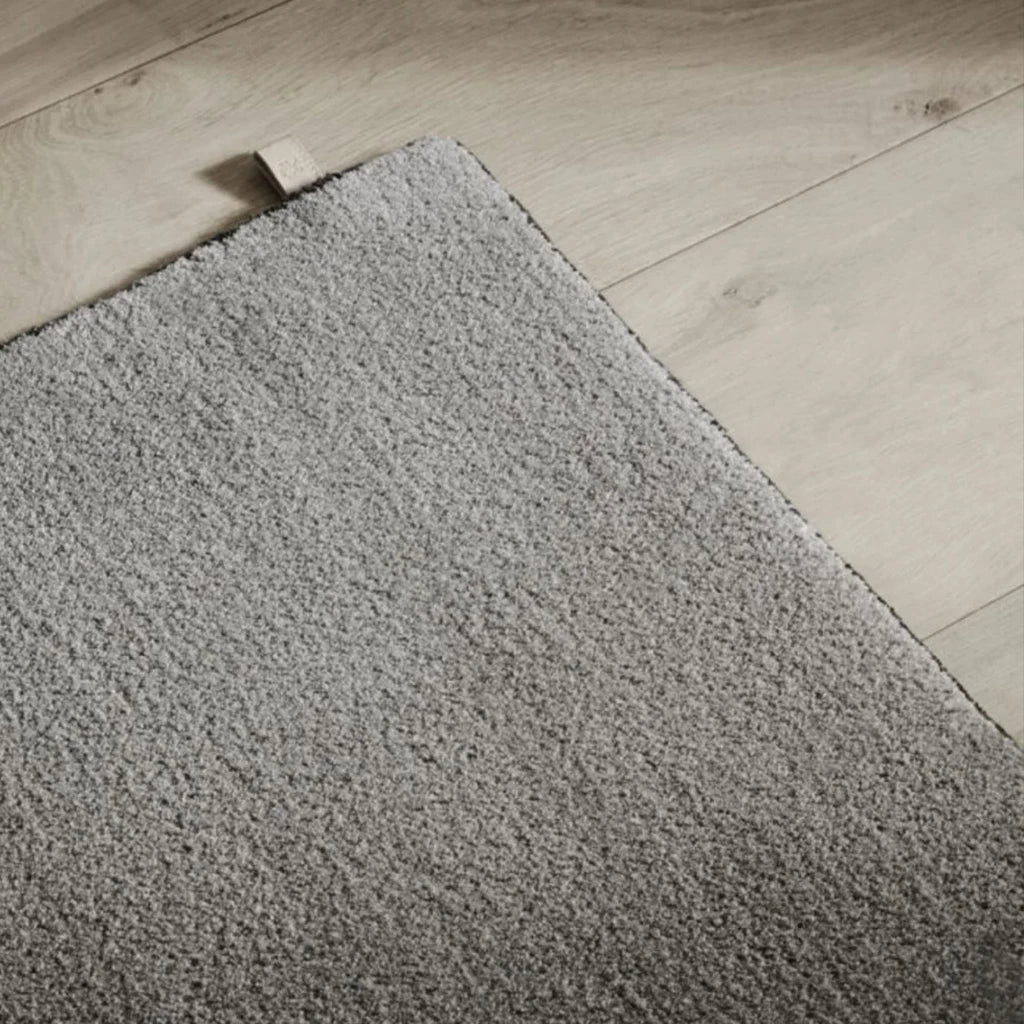ラグ TILES SLAB|KASTHALL – PIANO ISOLA ラグ TILES SLAB|KASTHALL – PIANO ISOLA