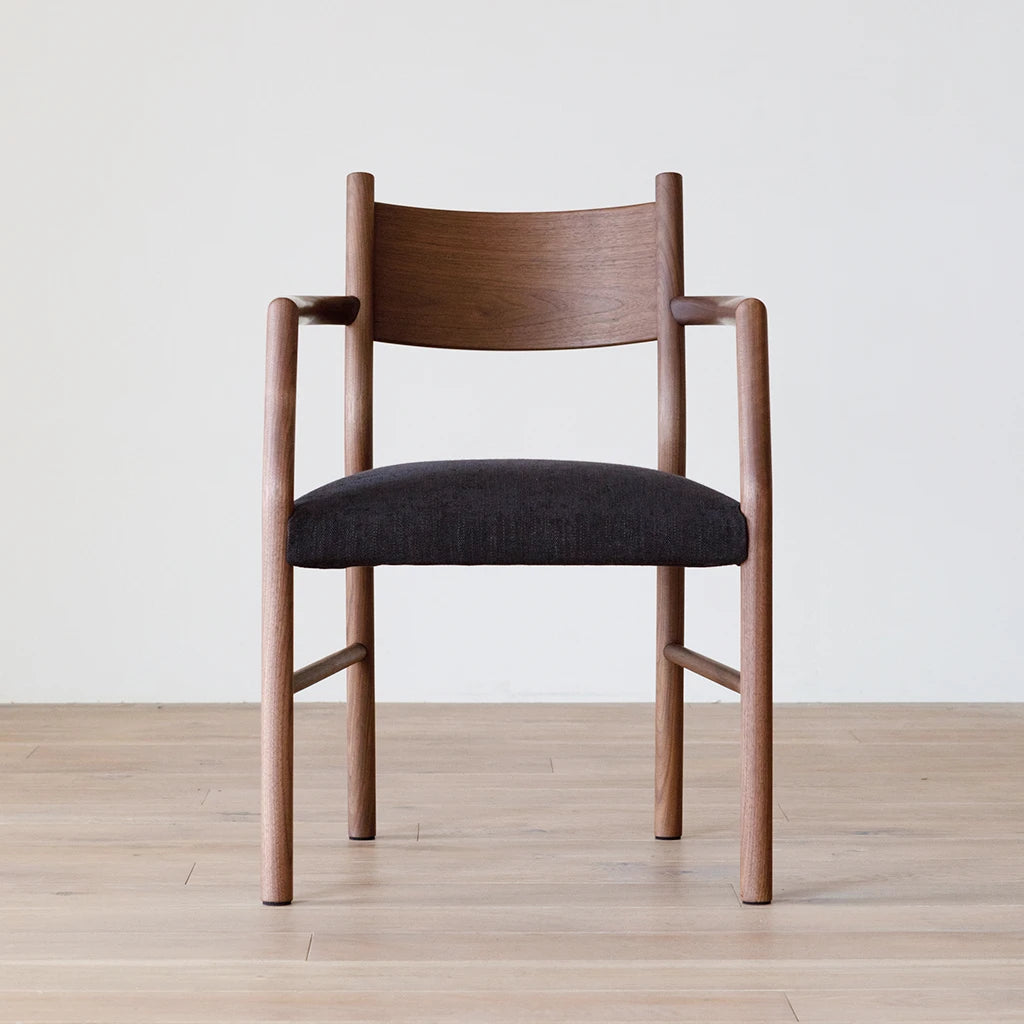 TIPO Arm Chair