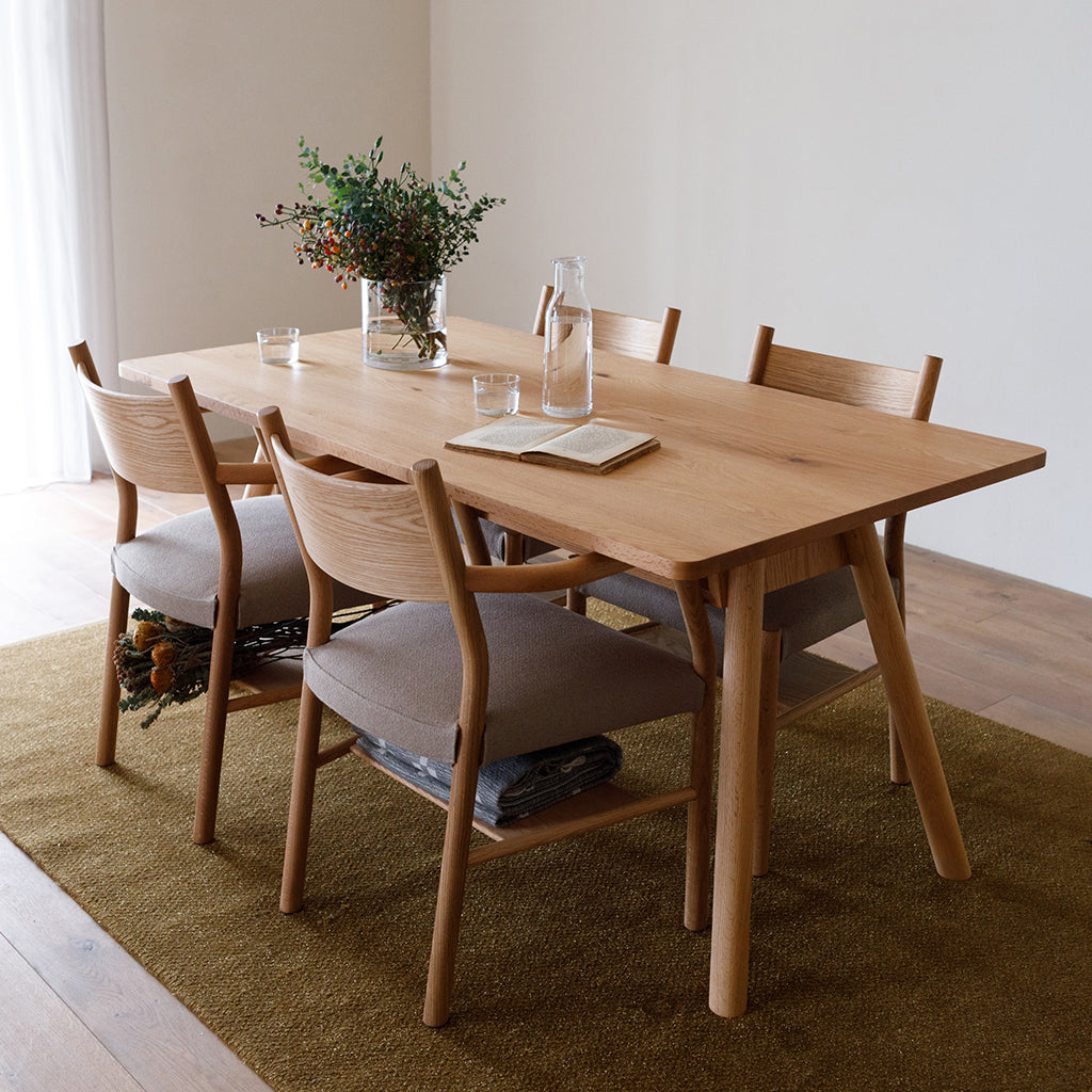 HIRASHIMA LOOK BOOK｜UNICA  Dining Table