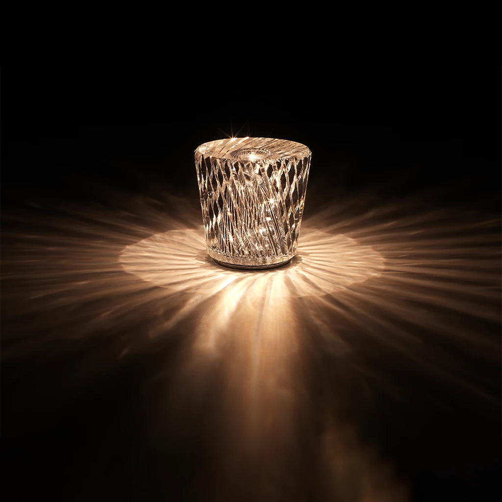 Xtal(Xtal Becrux) テーブルランプ|Ambientec – PIANO ISOLA Xtal(Xtal Becrux) テーブルランプ|Ambientec – PIANO ISOLA